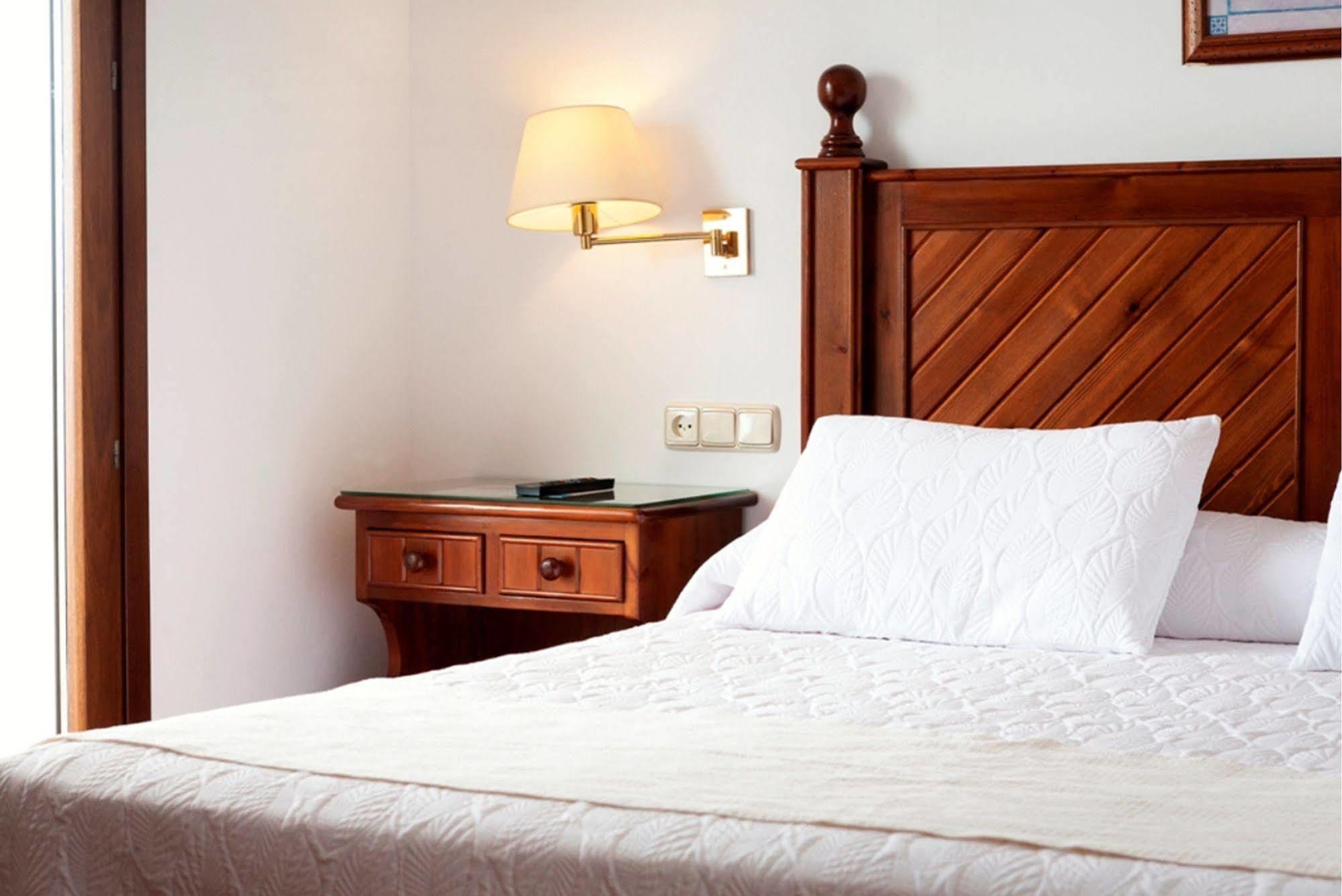 Hotel Antonio II Zahara de los Atunes Luaran gambar